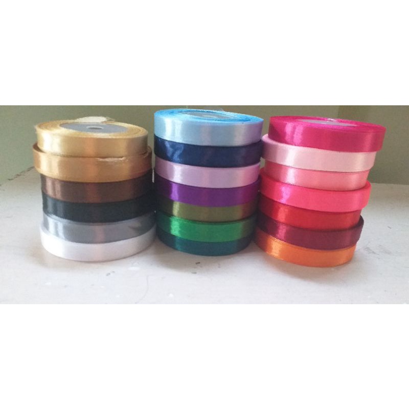 

pita satin 1,2 cm per roll