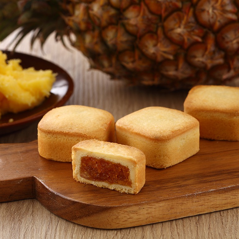 

Nastar Taiwan Taiwanese style Pineapple Cake pastry by de Paris Bogor