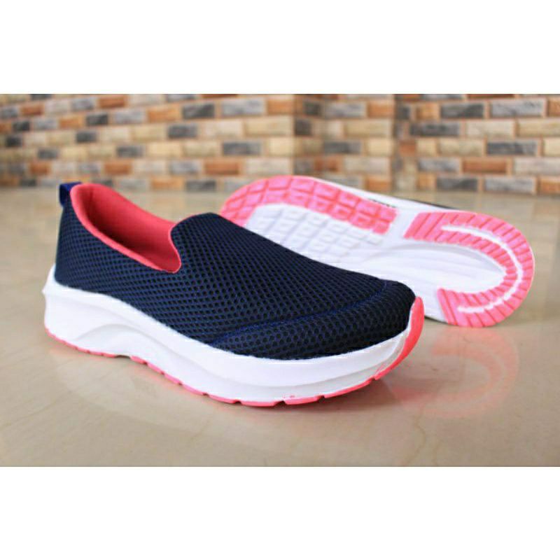 sneakers wanita slip on casual size 36-40