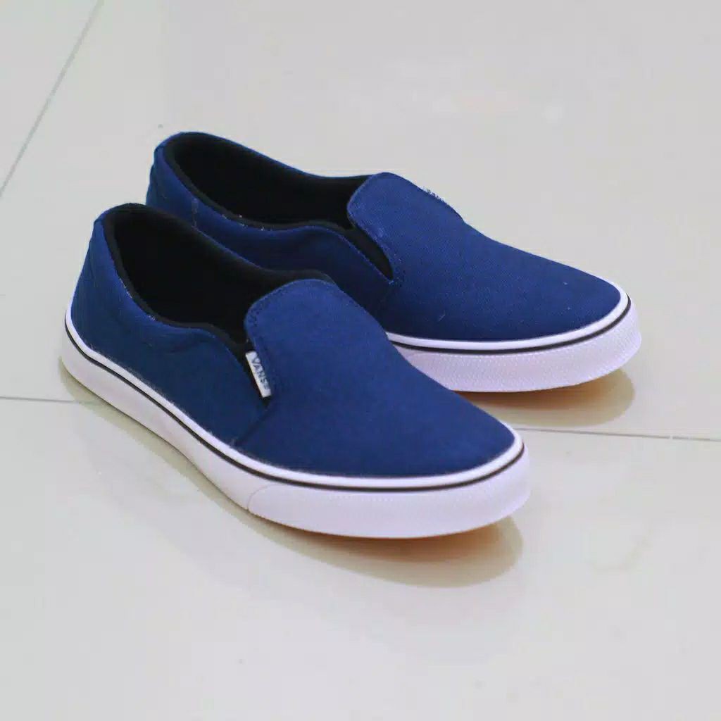 SEPATU VANS SLIP ON PRIA WANITA!!!