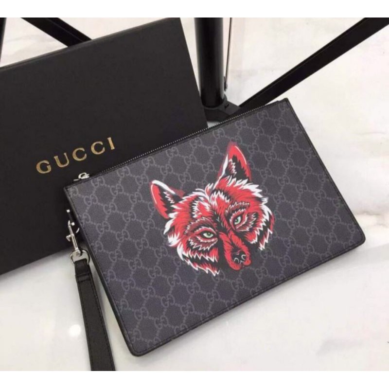GUCCI CLUTCH POUCH