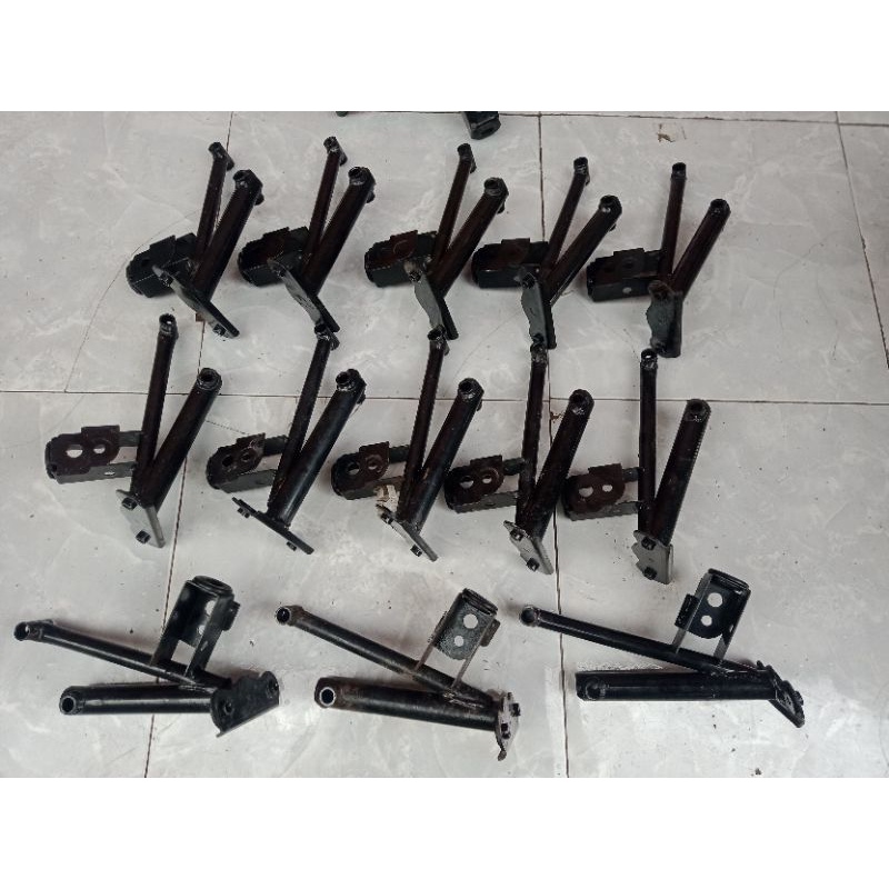 Plat Bereket Bracket Dudukan Cover Tameng Beat ECO / Beat Digitial / Beat Street /ORIGINAL