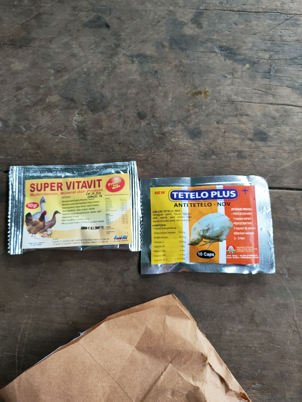 Tetelo Plus 10 Caps Obat Anti Tetelo Dan Ndv Ayam Syaraf Saraf Kepala Berputar Ngorok