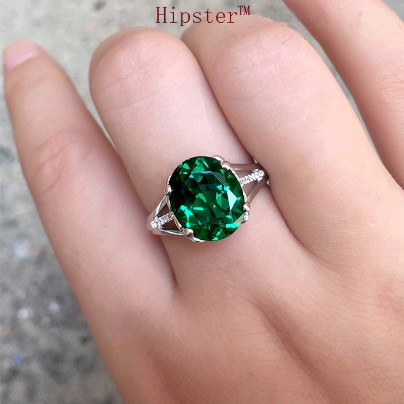 New Hot Sale Classic Fashion Inlaid Emerald Colored Gems White Gold Ring