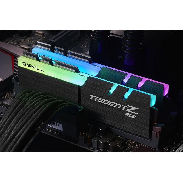 G.Skill Trident Z RGB 32GB (2x16) PC28800 3600Mhz - Dual Kit