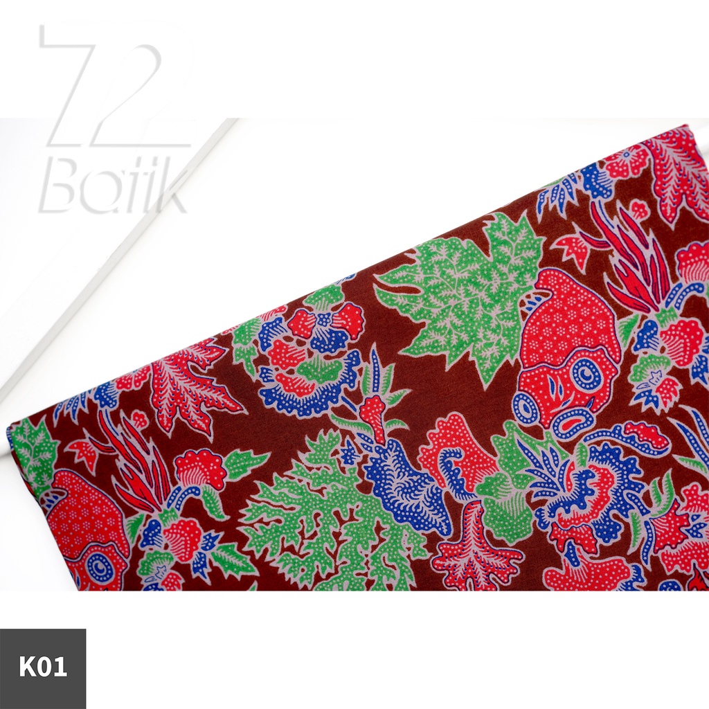 KAIN BATIK PREMIUM Bahan Katun Motif Ikan Koi Warna Merah Maroon Hijau Biru 728079 Cap 72 Jarik Jarit Samping Kebat Panjang Batik Katun Modern Premium Bahan Seragam Batik Pernikahan Kantor Keluarga Murah Kamen Jadi Batik Bali Lembaran