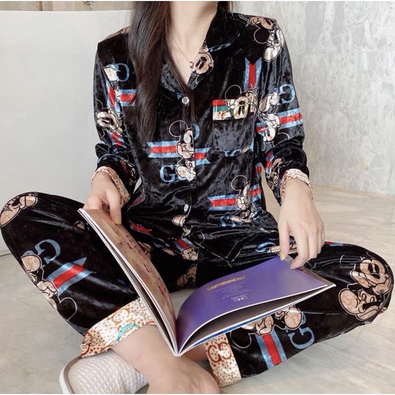 JC- Set Piyama Bulu Bludru PP / Piyama Kimono wanita terbaru / Stelan Bludru Premium import Murah-Mickey GC Black PP