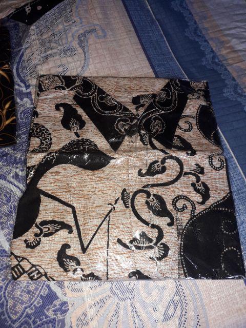 Baju Batik Pria Lengan Pendek Terbaru Elegan-kemeja Batik Seragam Kantor