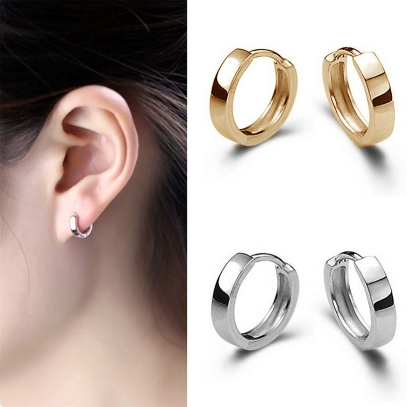 Anting Bulat Warna Silver / Gold Untuk Pria / Wanita