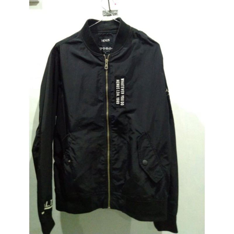 Jaket bomber Henus Edwin
