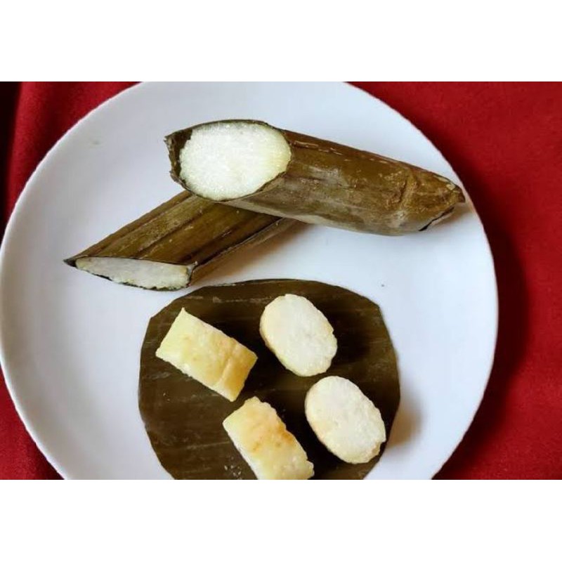 

LONTONG DAUN PISANG / PCS