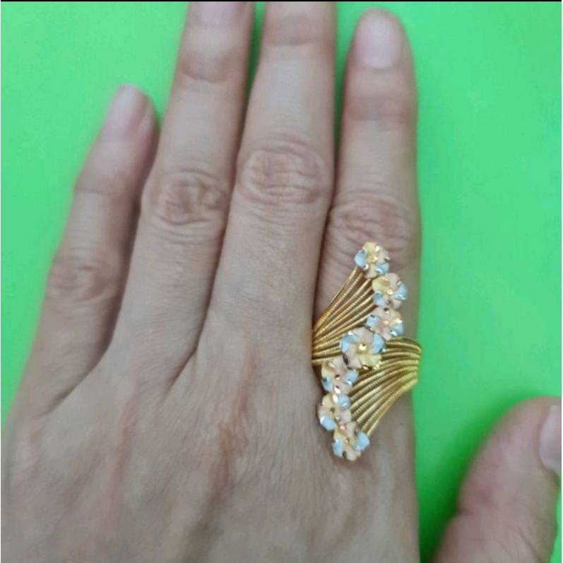 Cincin bunga kipas dan persegi 3 warna UBS kadar 6K 300