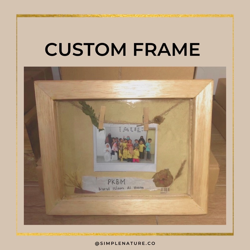 

GIFT BOX CUSTOM FRAME