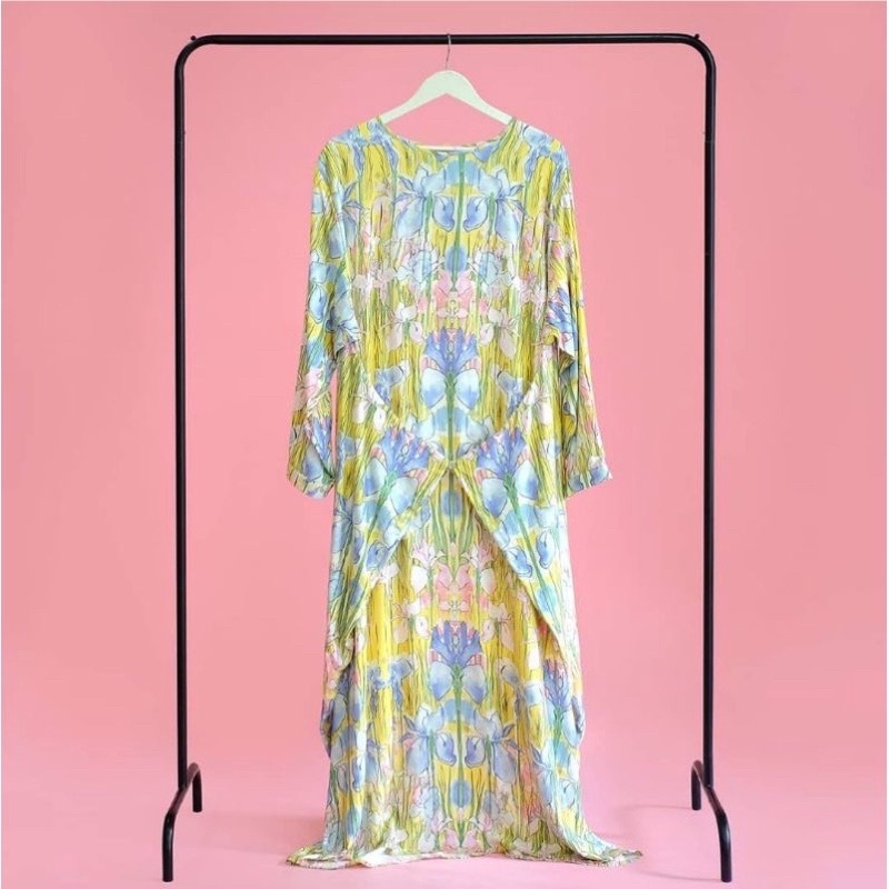 PRELOVED Ria Miranda Ceraloka La Plancha Dress Size M