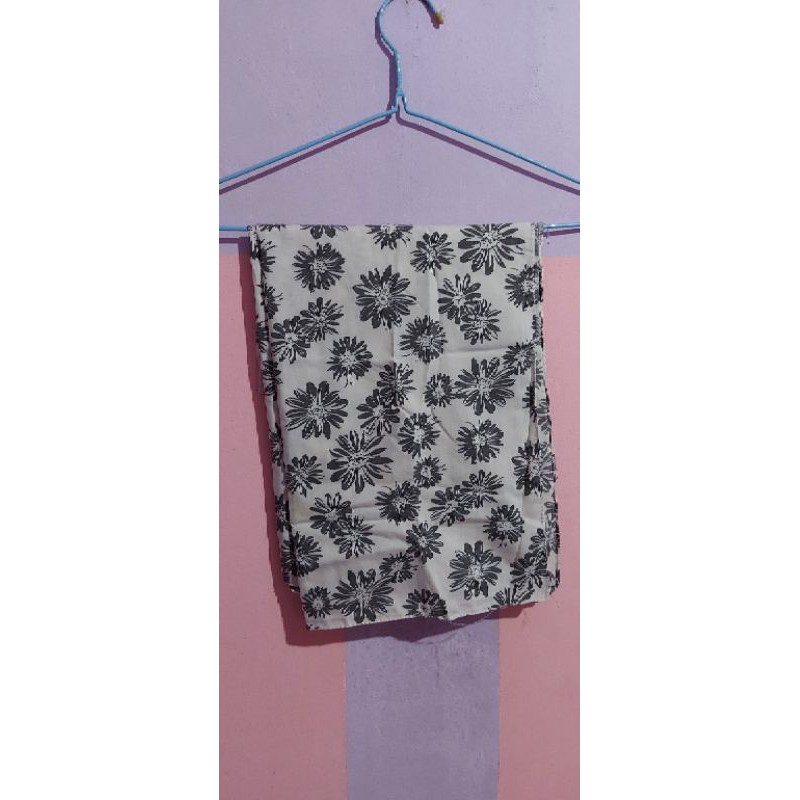 PRELOVED JILBAB CORAK BUNGA ABU ABU