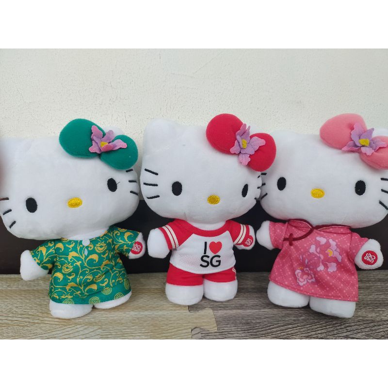 Boneka Hello Kitty Singapura post SG 50