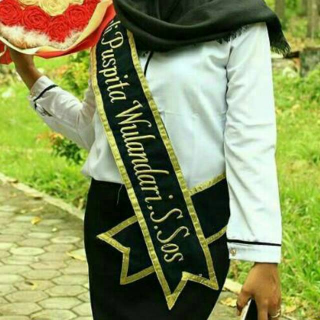 Selempang Bordir 2 Lapis Bludru Wisuda / Sash