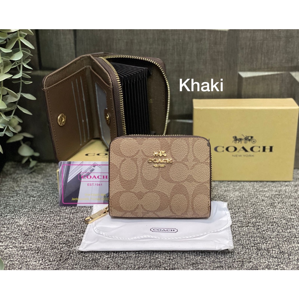 Dompet Kartu Dan Uang Free Box Semprem
