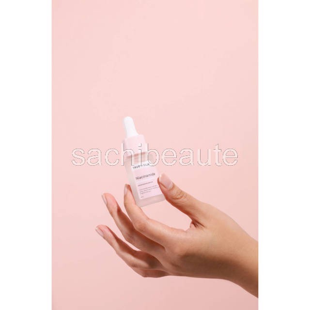 True to Skin Niacinamide Brigthening / Bakuchiol Anti-aging / Hyaluronic Acid Hydrating Serum