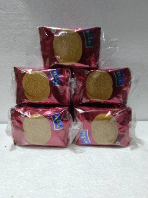 

Biskuit REGAL sachet isi 10