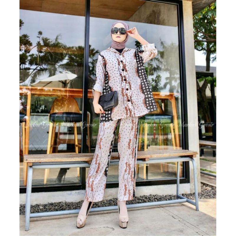Grosir dan Eceran Baju Setelan Wanita Risma One Set