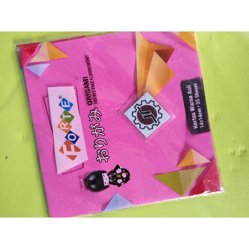 

kertas Melipat Lipat Origami Forte 16x16 (per ikat)