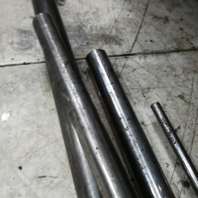 AS BESI BAHAN BESI 20mm M20 panjang 20cm