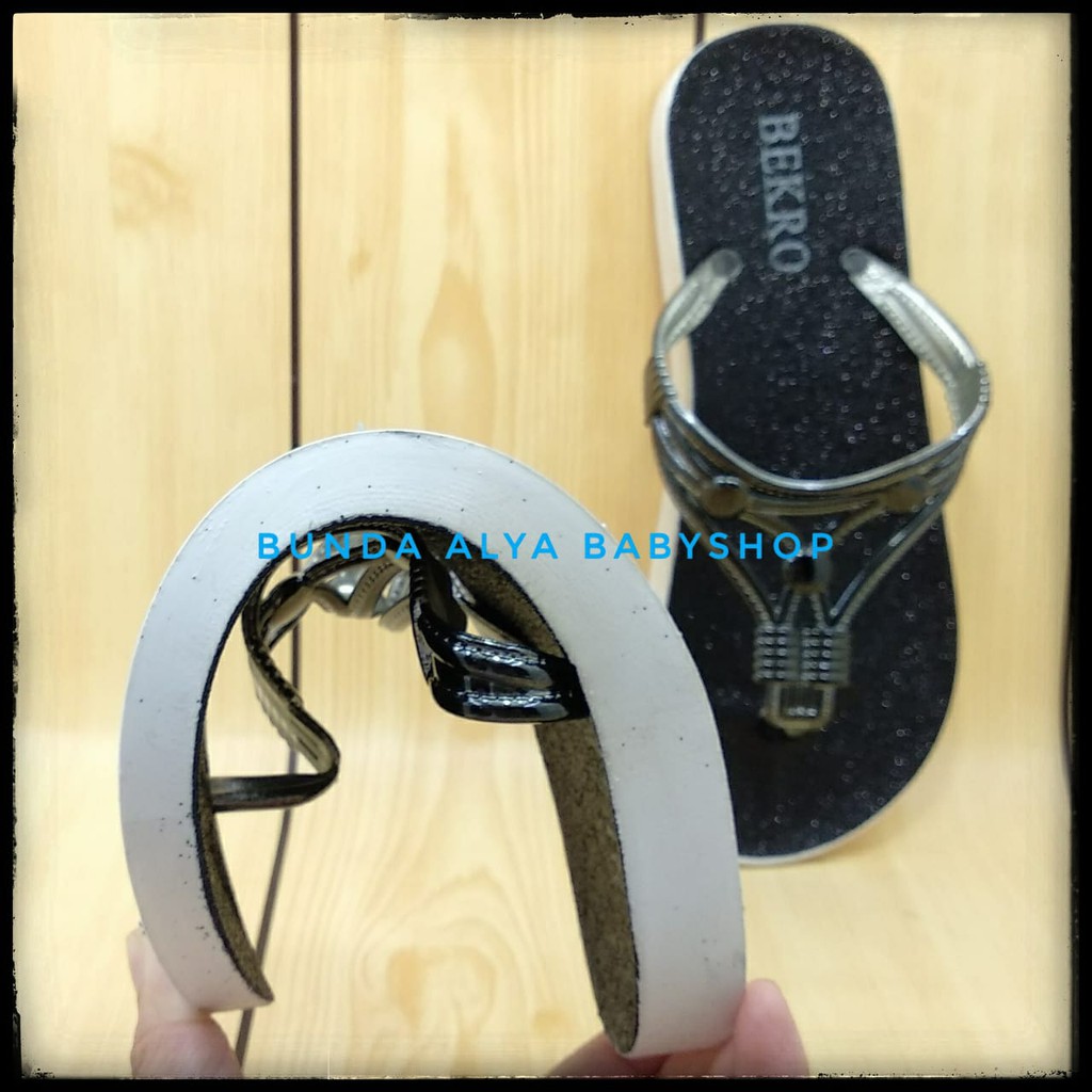 Sandal Wanita Jepit HITAM Size 36 - 40 - Sendal Jepit Perempuan Casual Flat - Sandal Cewek Trendy