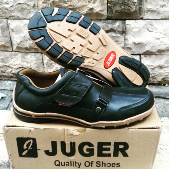 Sepatu Pantofel juger type 03 hitam/casual juger