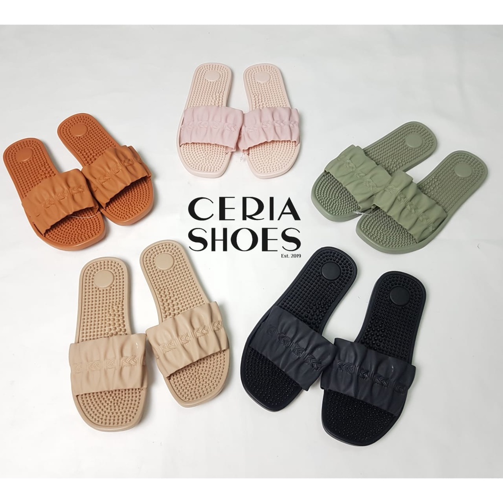 Sandal Jelly Slop Wanita Import Bahan Karet Lentur Elastis Anti Slip Balance RM - CLDY