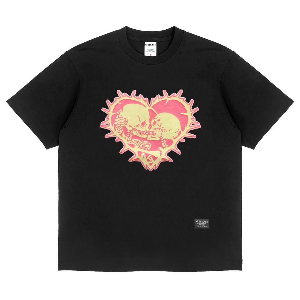 YESZY.MFG Kissing Skull Foam Print Black Tshirt