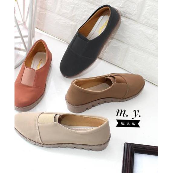 Tidak Diragukan.. MYM2M-SEPATU WANITA SLIP ON REZILIA