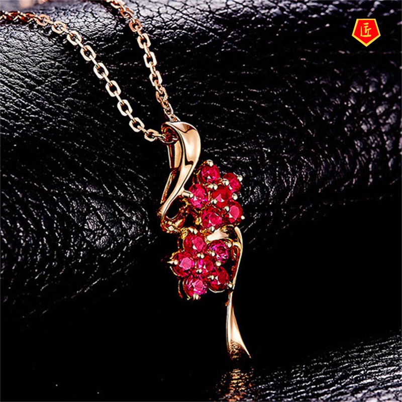 [Ready Stock]Ruby Flower Pendant 18K Rose Gold Elegant Fashion