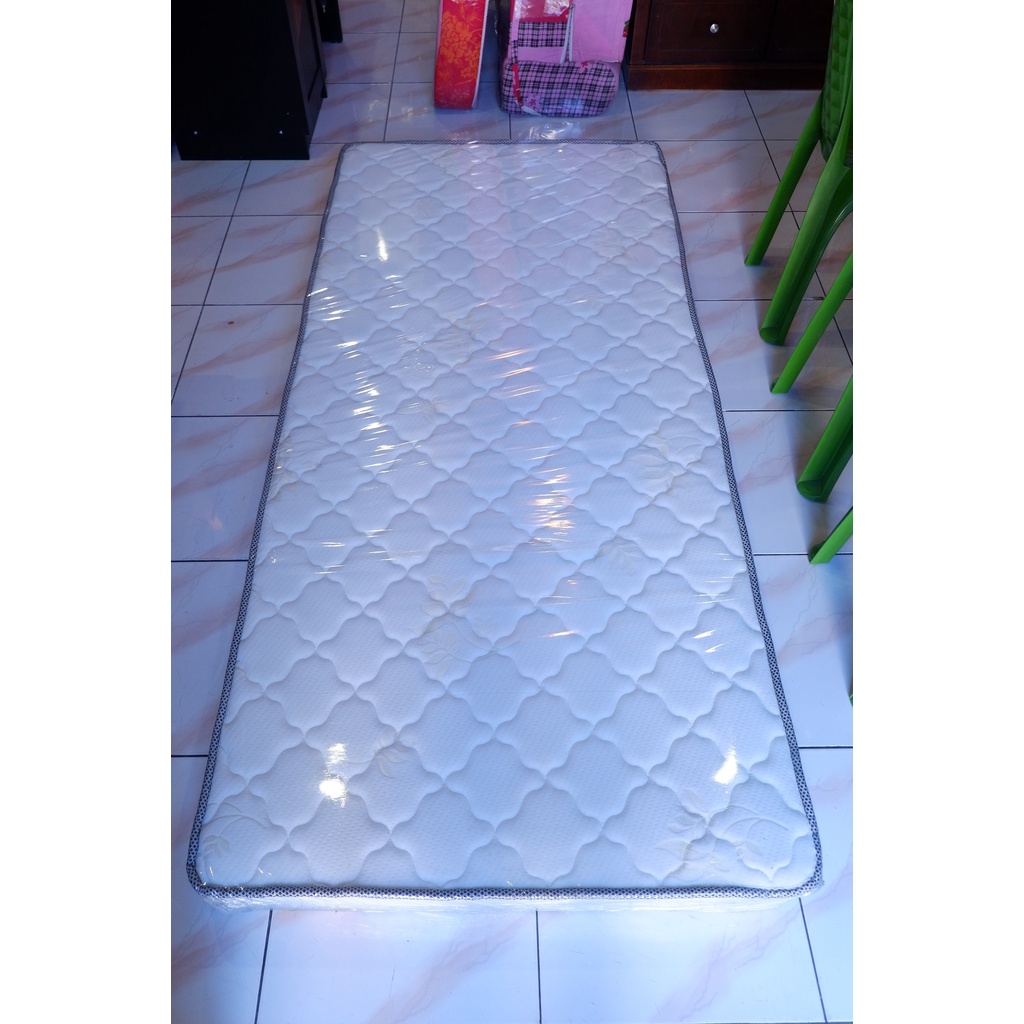 Kasur Busa Lipat Ekslusive Dua Ukuran di satu kasur  90x190 cm dan 180x190 Medan