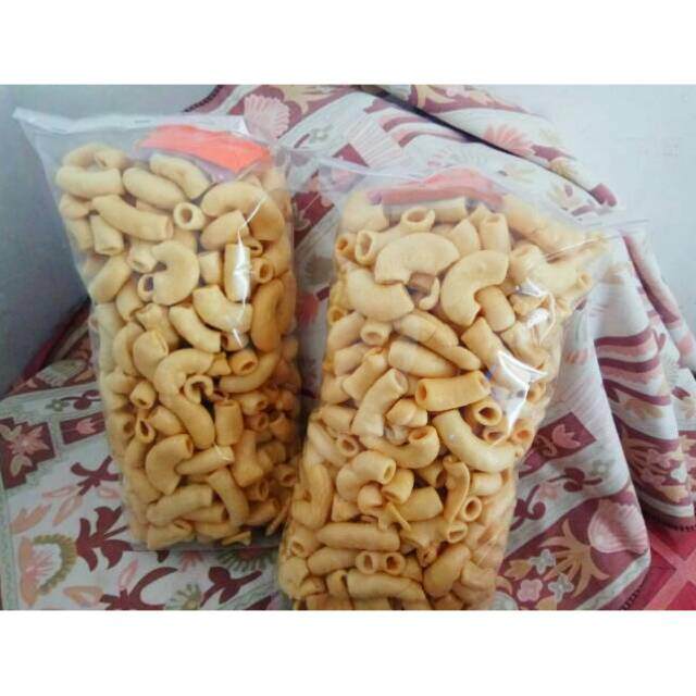 

Makaroni Goreng Besar, Renyah dan Gurih