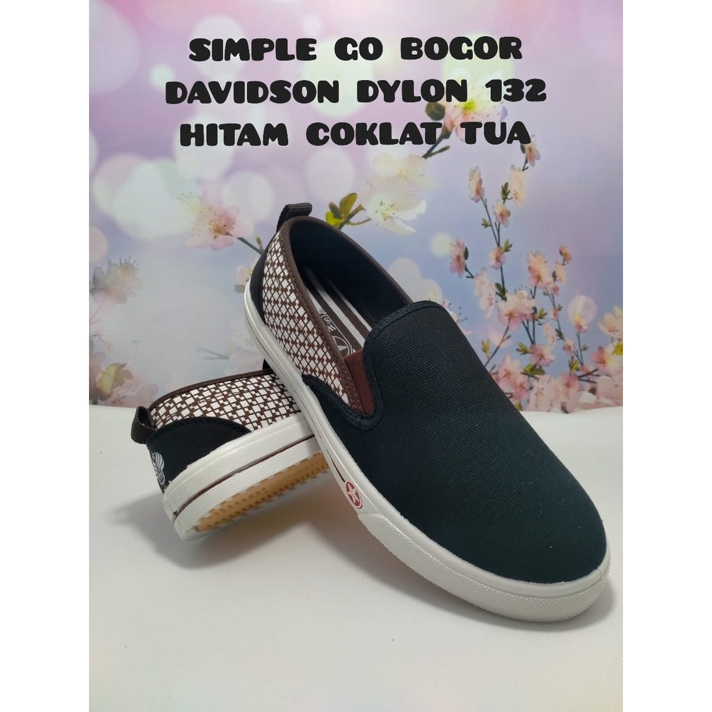 SEPATU PRIA SLIP ON DYLON UK.38-42