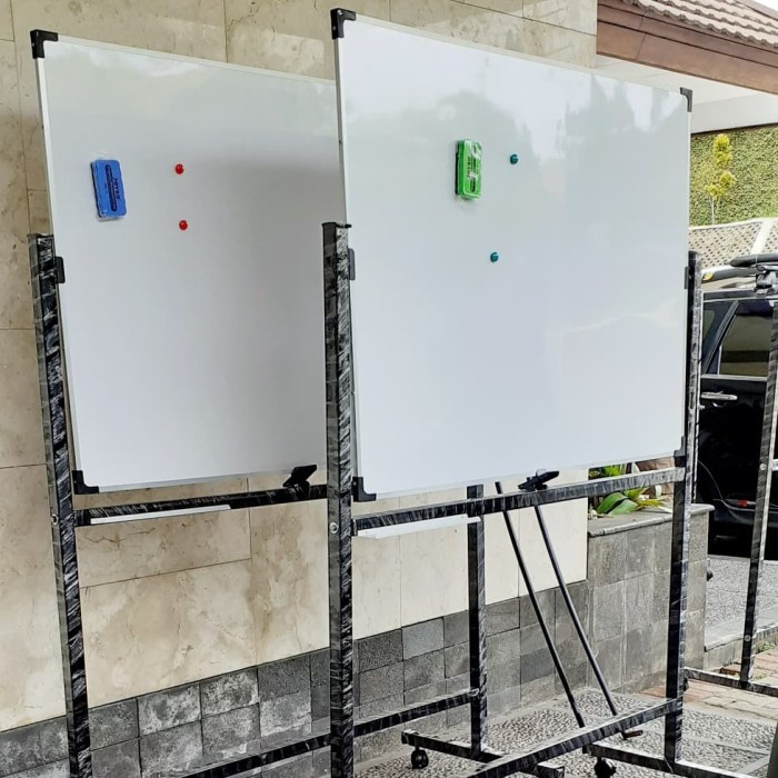 

Whiteboard Standing Double Face 90 120, Free Penghapus + Pin Magnet