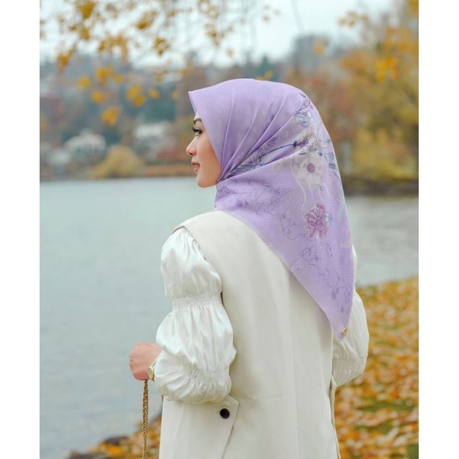 BUTTONSCARVES THE NADA SERIES - FA