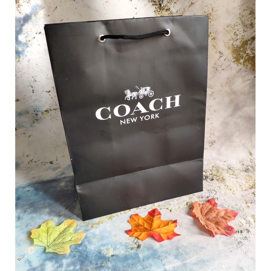 

Paperbag Tas Buat Kado / Seserahan