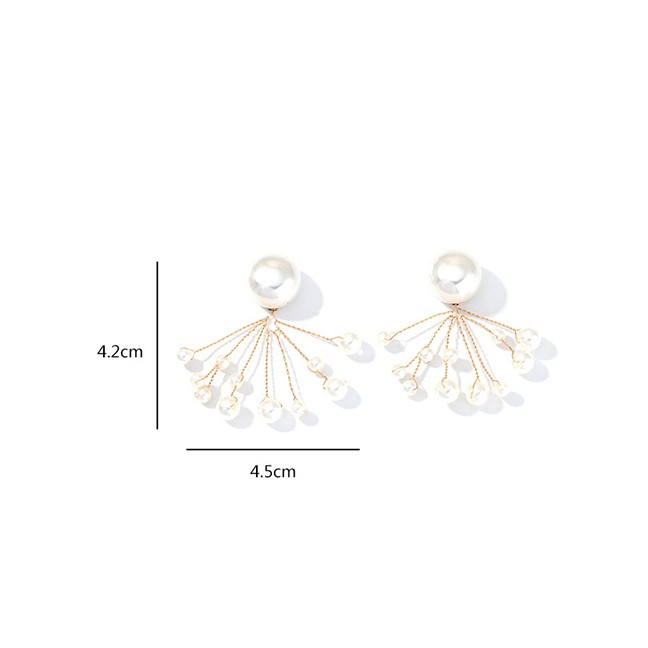 LRC Anting Tusuk Fashion White Twig Twisted Pearl Earrings D91979