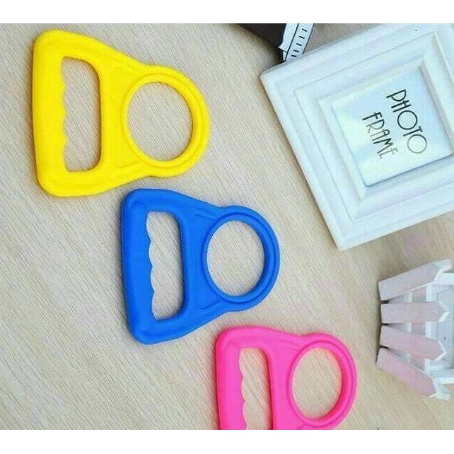 Barang Berkualitas dispenser..> Pegangan Galon /Cangkingan Galon / Alat Angkat Galon ON SALE