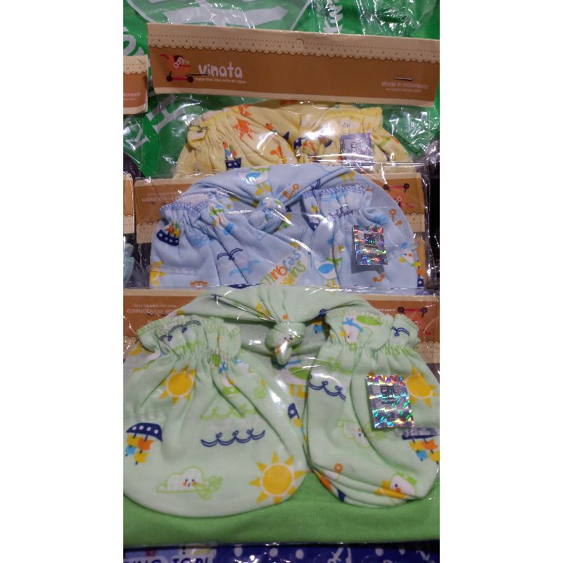 topi bayi vinata seet kaki dan tangan/1pcs