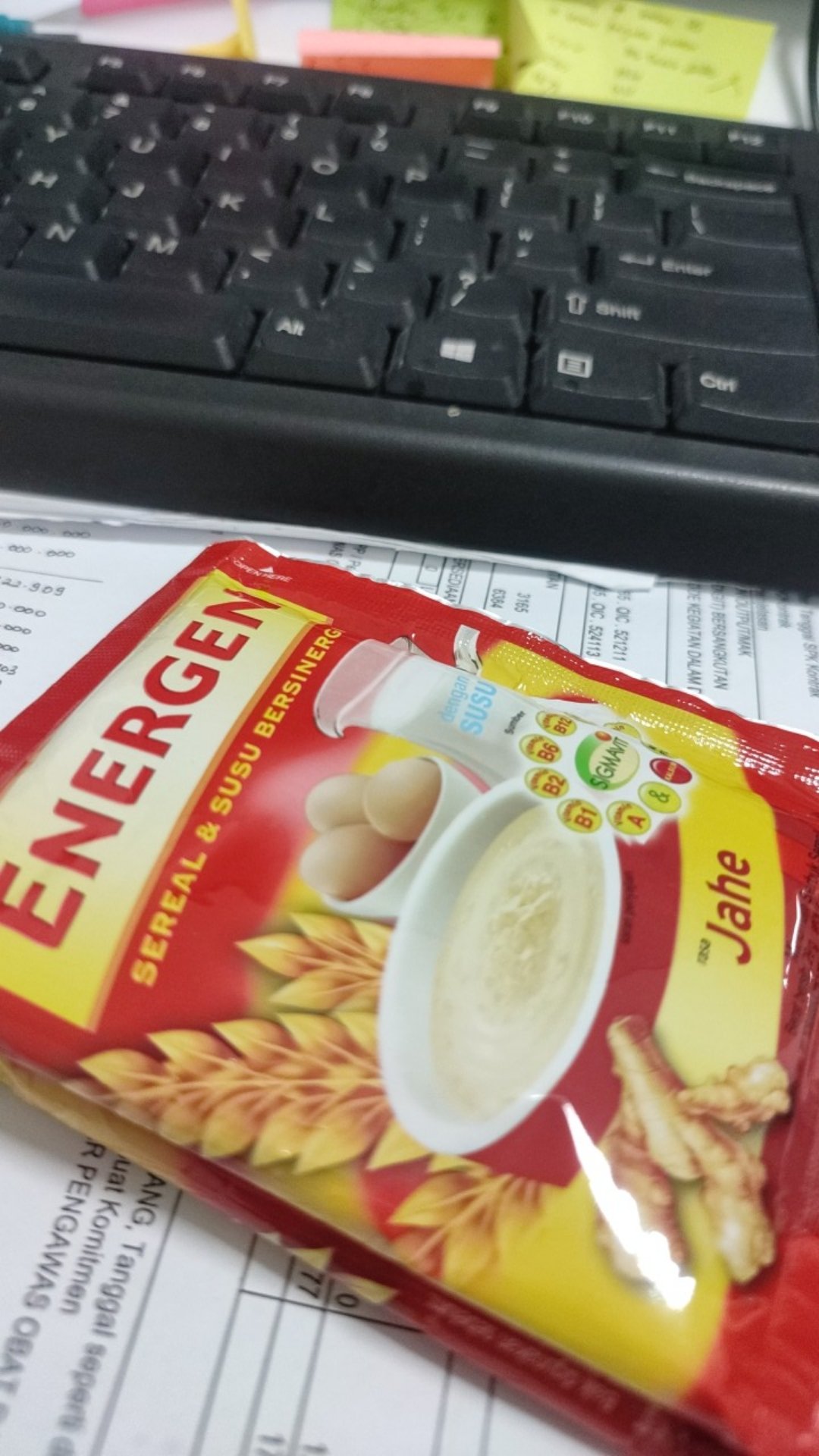 Kispray Sachet Renceng 7 Ml (12 Sachet)