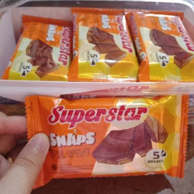 

Wafer SNAPS Superstar Perbox isi 12 Pcs