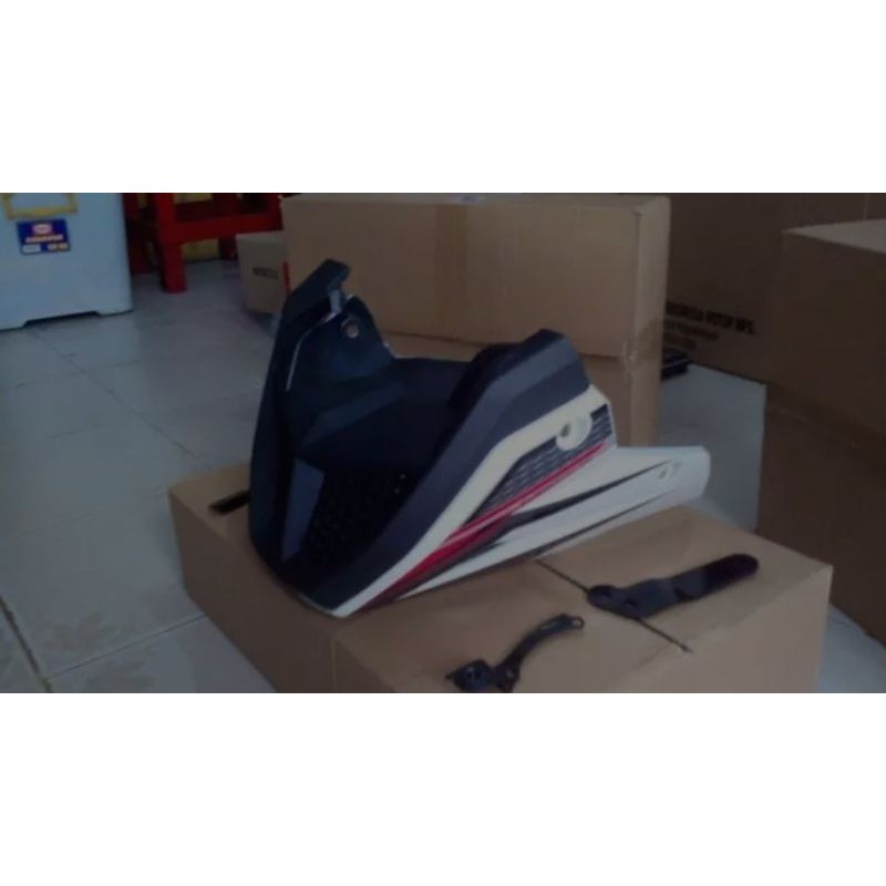 Undercowl new vixion old vixion model advance, cover engine model advance vixion - MF Variasi Motor