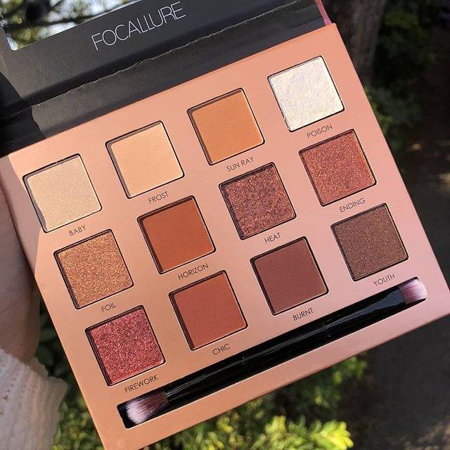 Focallure eyeshadow palette sunset series
