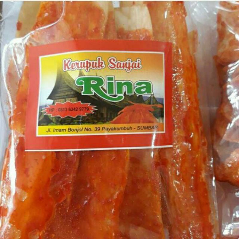 

Cemilan kerupuk balado