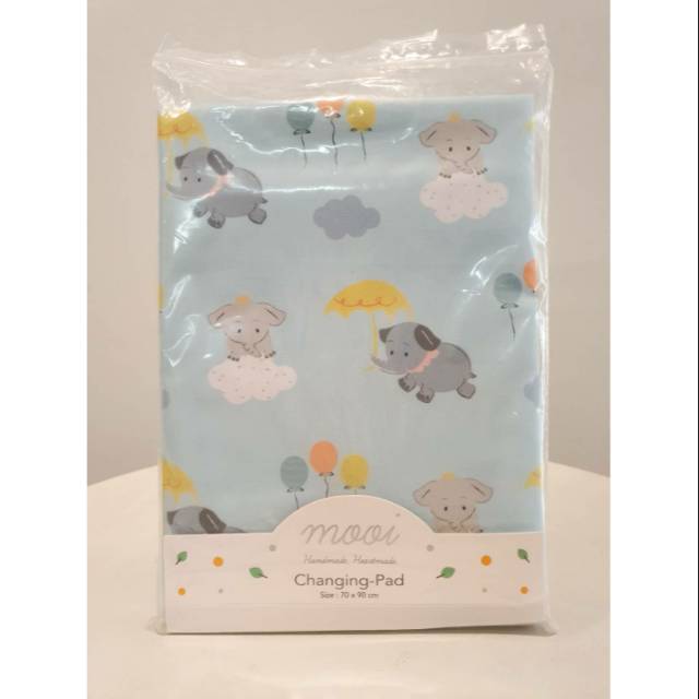 MOOI - Waterproof Changing Pad Perlak Anti Ompol Motif Elephant Cloud
