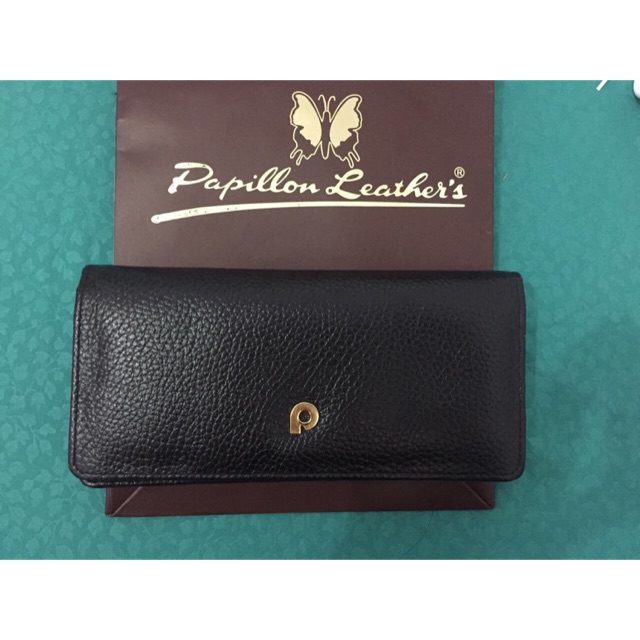 Dompet papillon D827