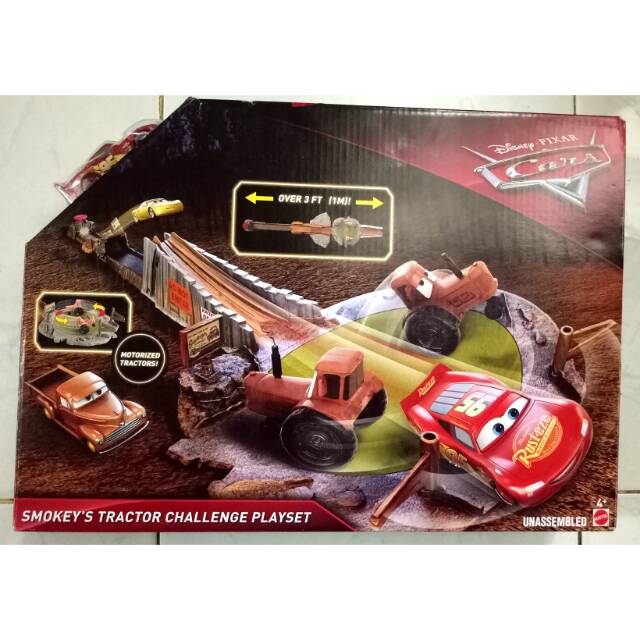 cars smokey's tractor challenge playset